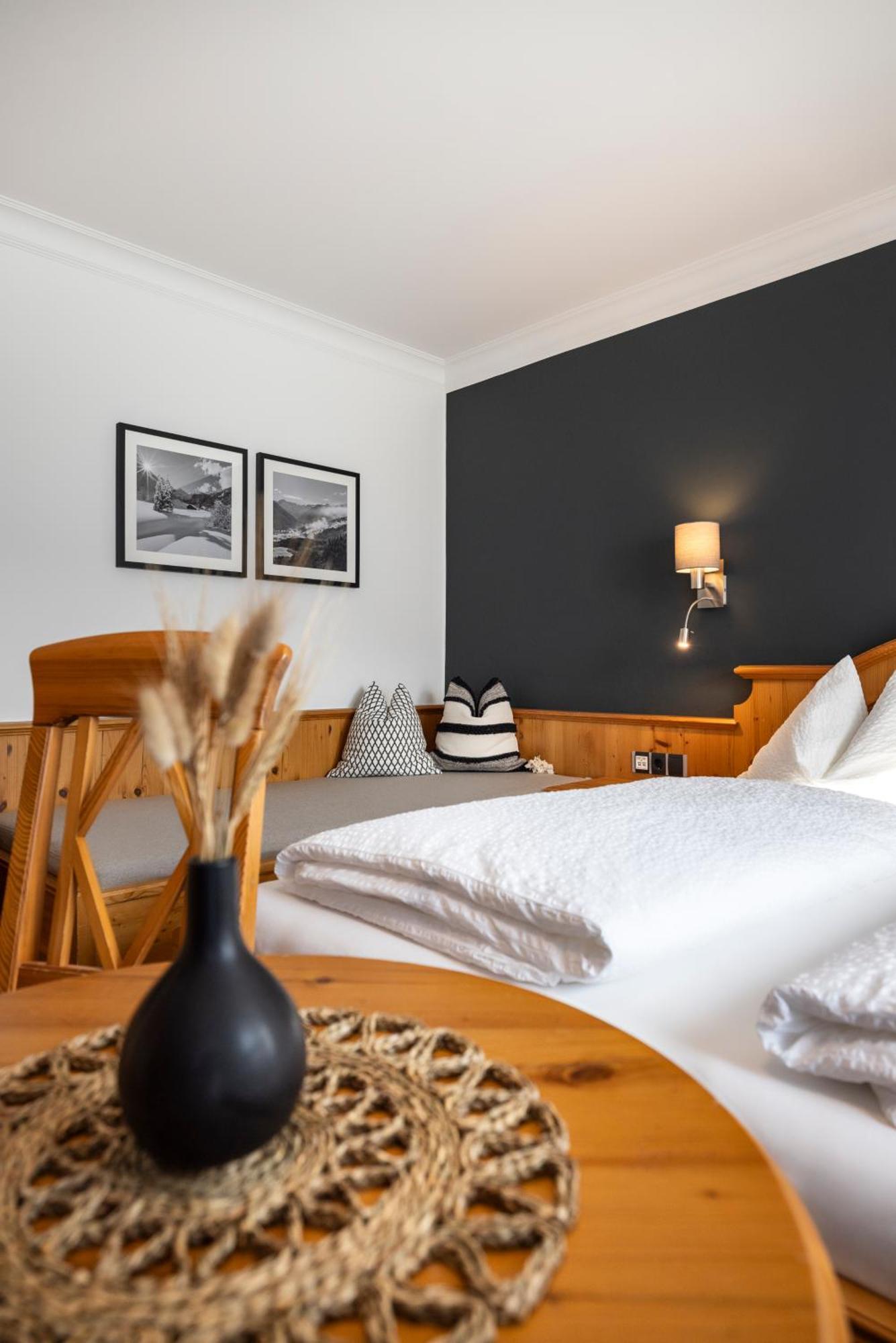 Aparthotel Jaegerheim 플라차우 외부 사진
