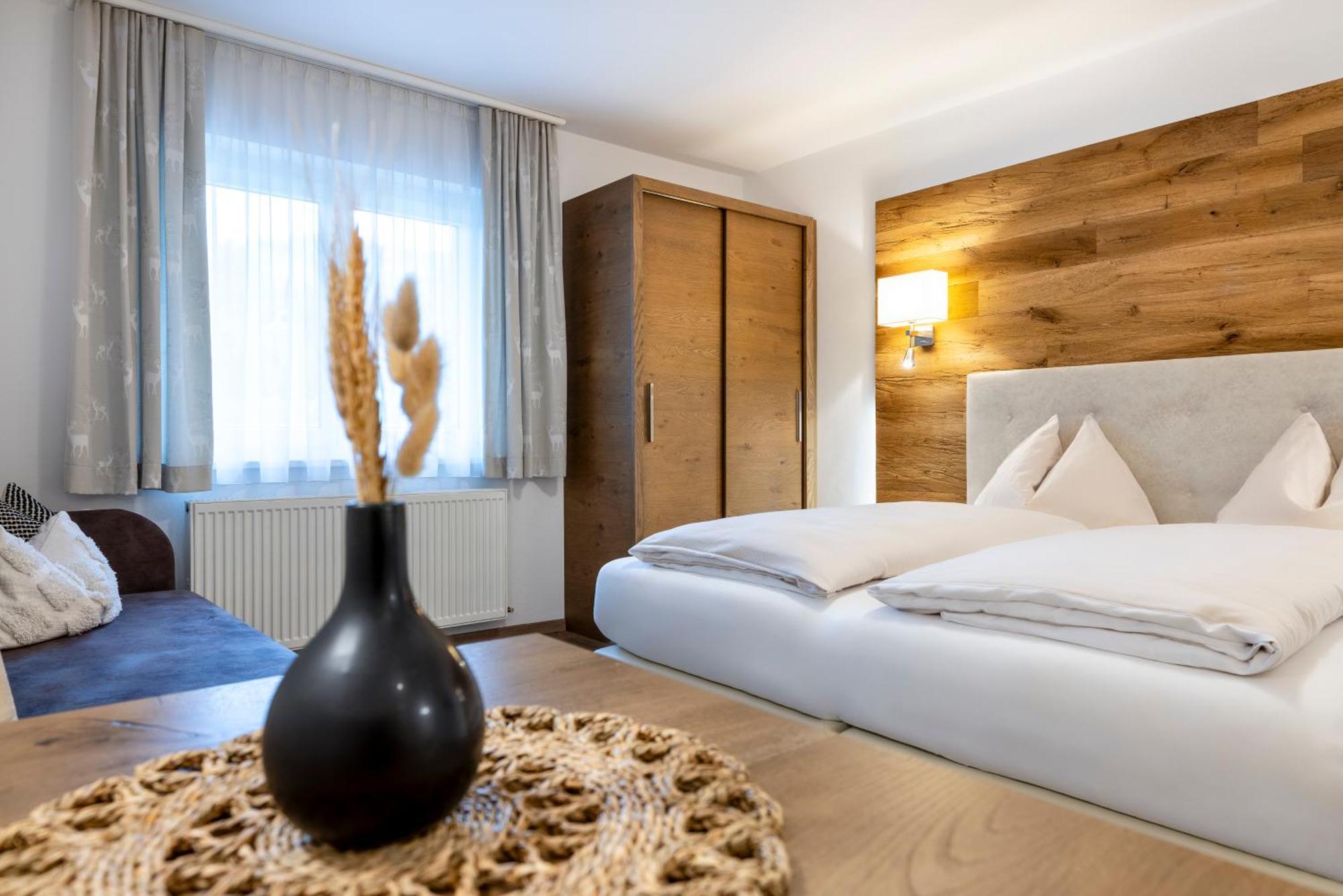 Aparthotel Jaegerheim 플라차우 외부 사진