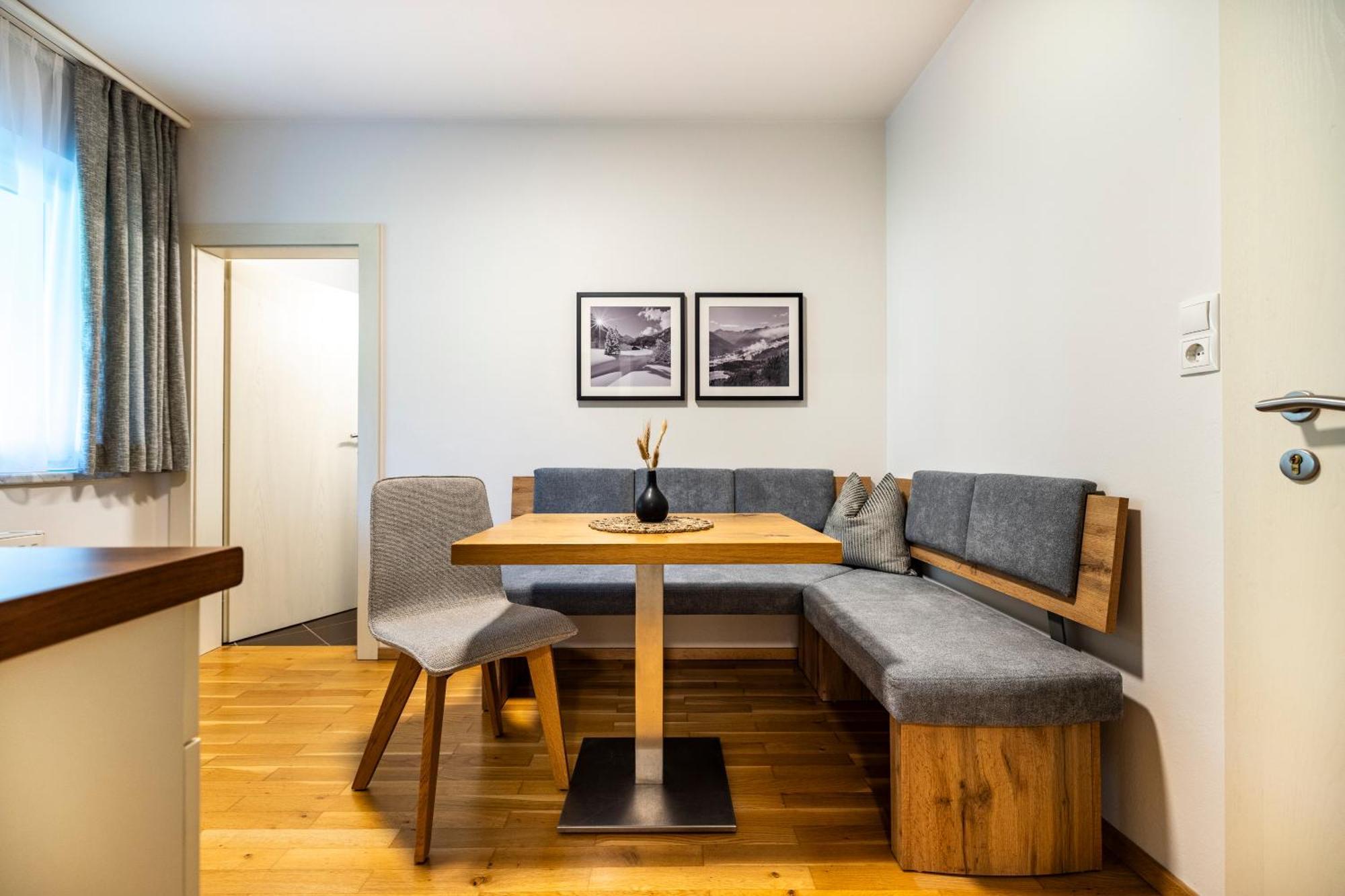 Aparthotel Jaegerheim 플라차우 외부 사진