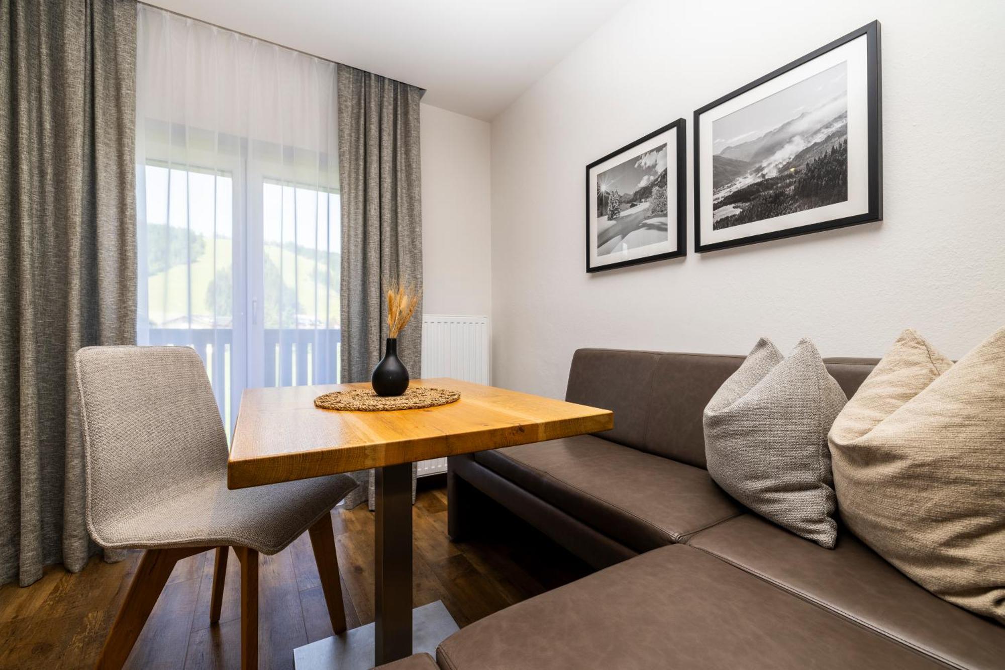 Aparthotel Jaegerheim 플라차우 외부 사진
