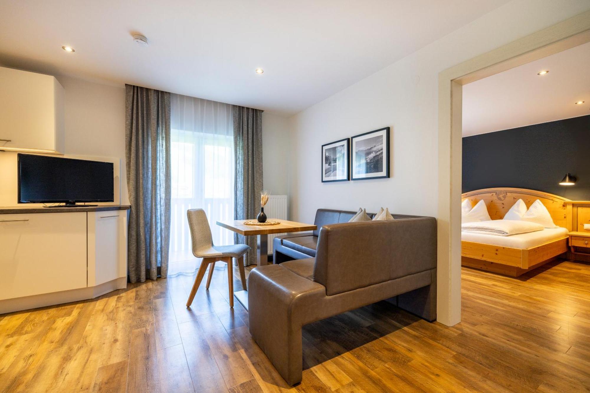 Aparthotel Jaegerheim 플라차우 외부 사진